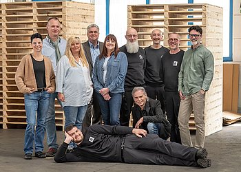 Gruppenbild von Hennlich HCT Mitarbeitern